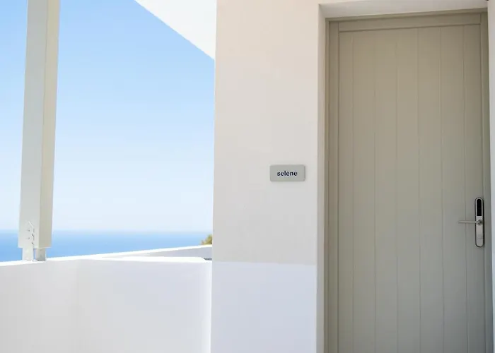 Althea Apartahotel *