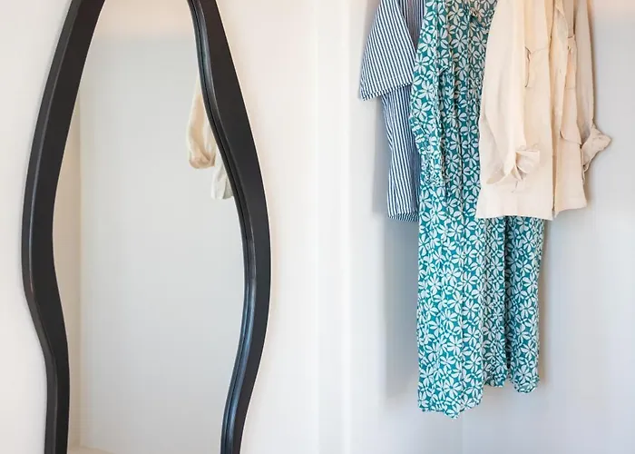 Althea 아파트호텔